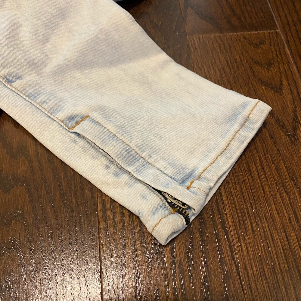 Limited Edition Rag & Bone for Intermix Denim - Picture 2 of 6